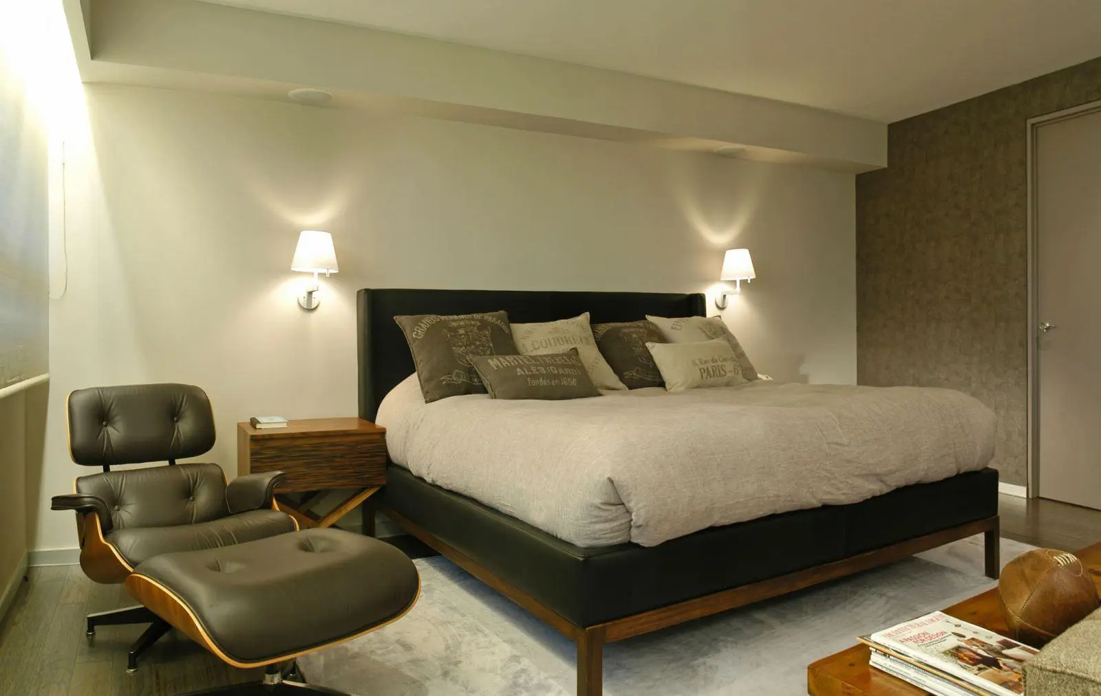 Ý tưởng trang trí phòng ngủ với tông màu xám